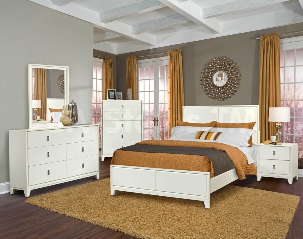Modern fitted bedroom by UKB